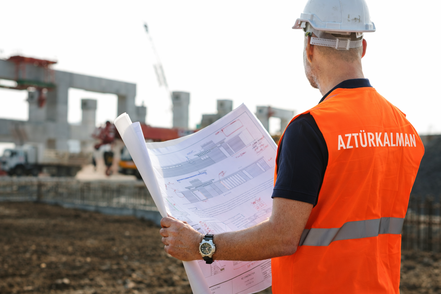 MÜƏLLİF NƏZARƏTİ